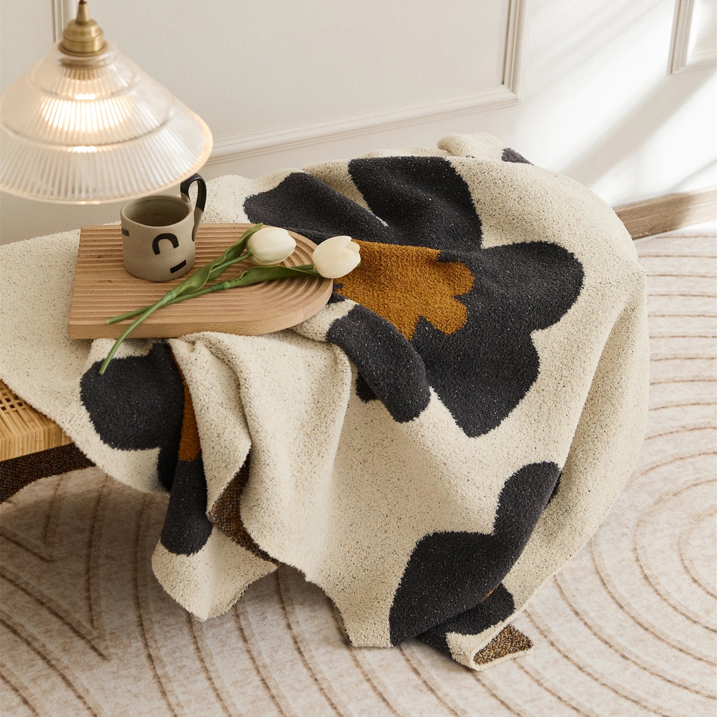 Floral Knit Throw – Cozy Microfiber Blanket