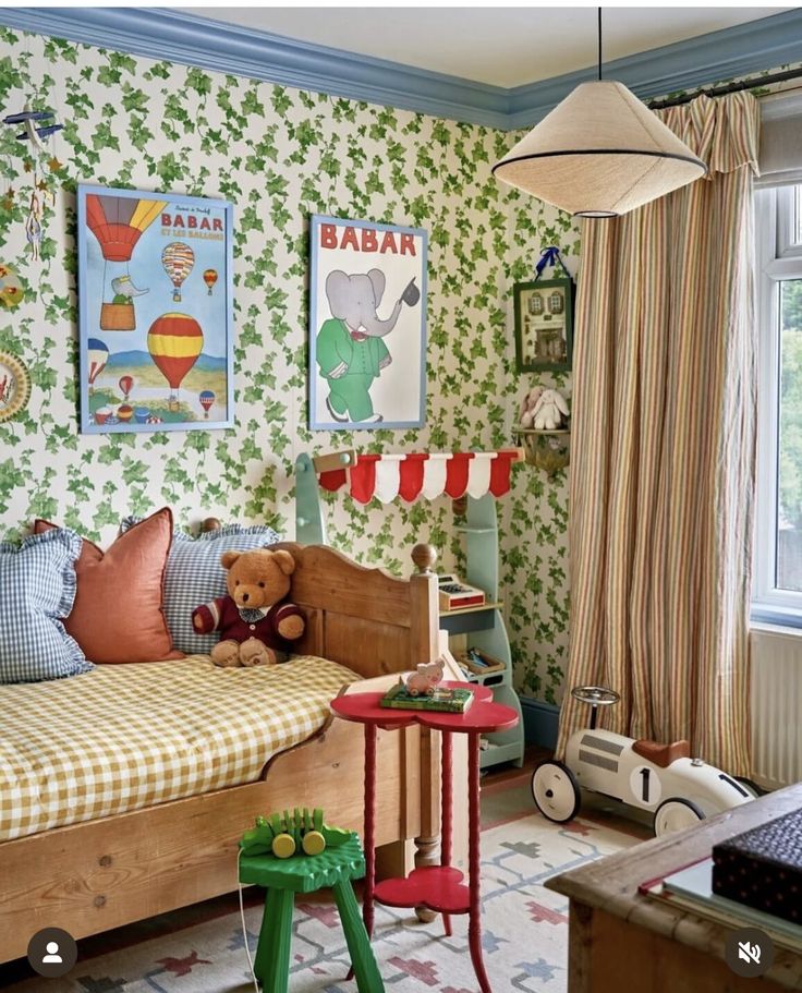 Babar The Elephant Wall Art - Poster Collection